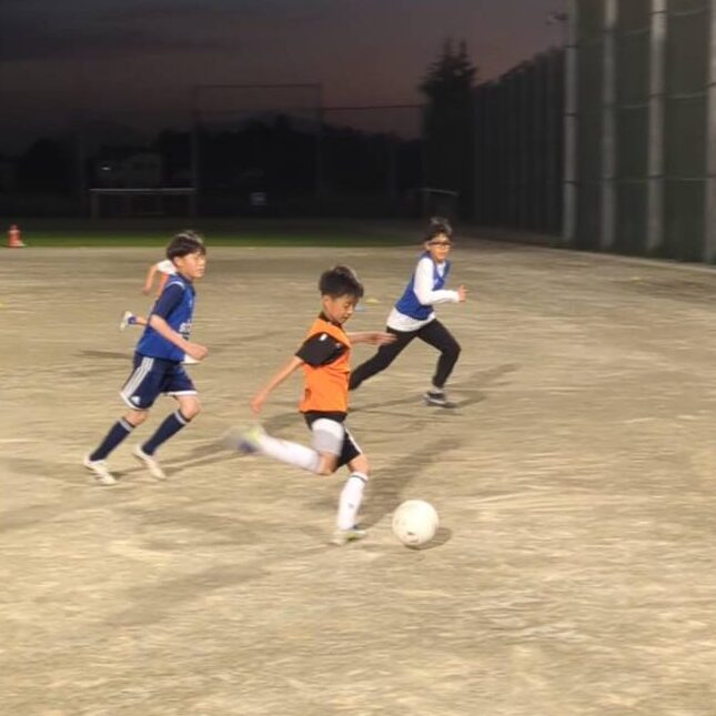 スキルアップコース - クラブチーム・少年団所属の小学4〜6年生向け技術強化サッカー